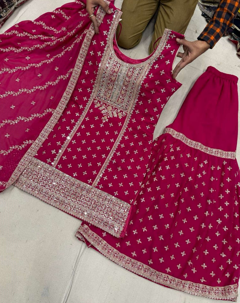 5557 - Punjabi Suit (ready stitched)